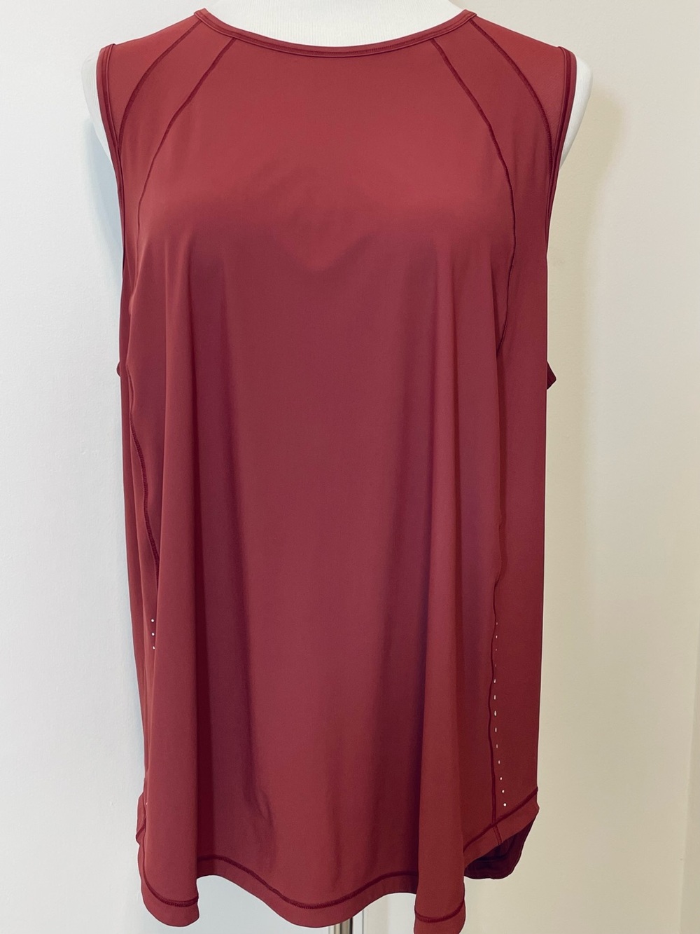 Lululemon Sculpt Women’s Athletic Tank Top - Mulled Wine - Size 14